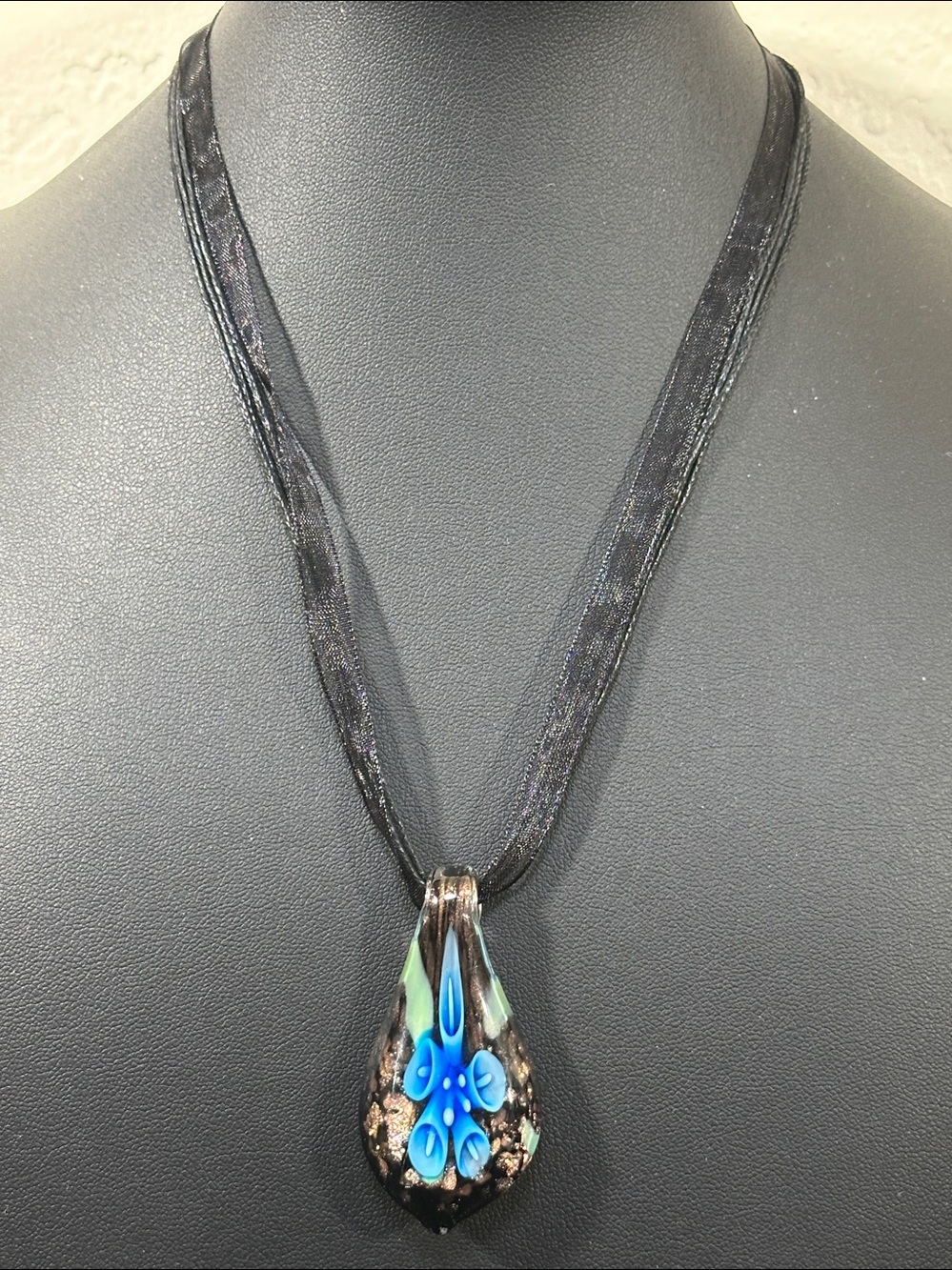 Teardrop Floral Design Metallic Fleck Blown Glass Pendant Ribbon Cord Necklace